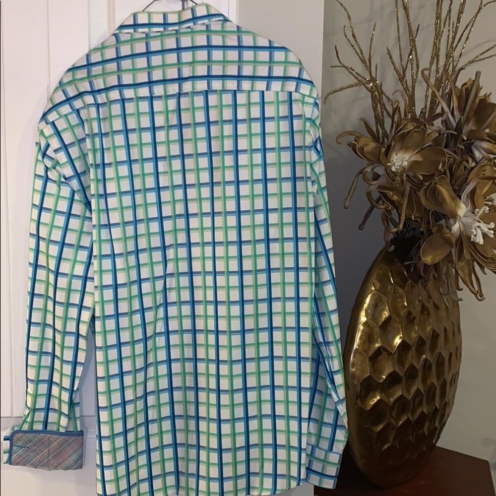 Shirt - Picture 3 of 3